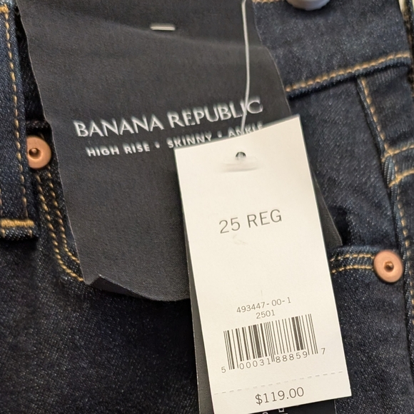 Banana Republic High Rise Skinny  Jeans - Picture 7 of 7